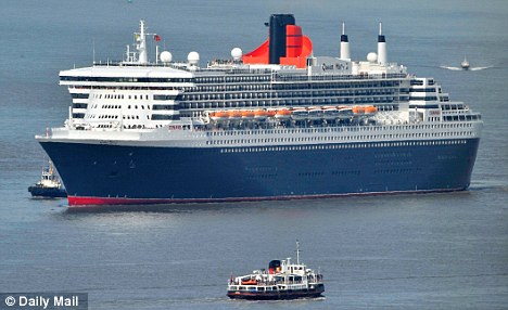 Queen Mary 2 - QM 2 Cruise Ship